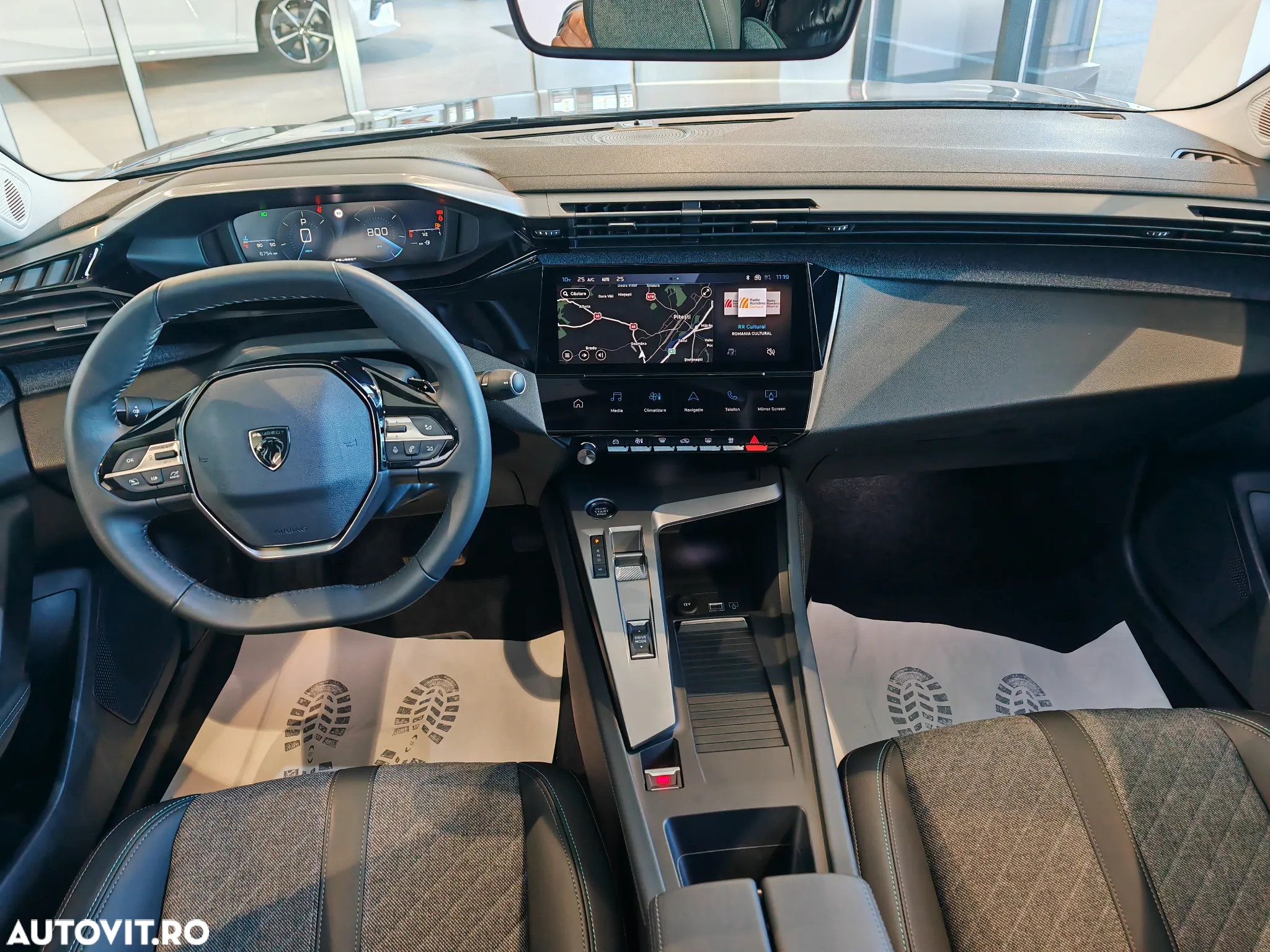 Peugeot 408 1.2L PureTech 130 S&S EAT8 Allure - 7