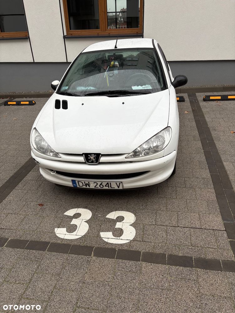 Peugeot 206 - 10