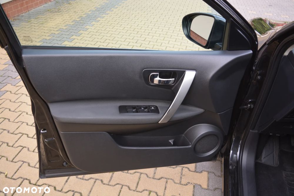 Nissan Qashqai 2.0 tekna - 18