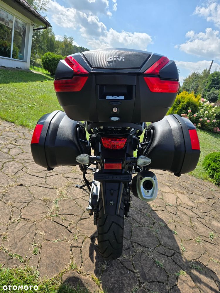 Suzuki V-STROM - 7