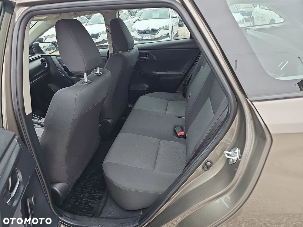 Toyota Auris 1.6 Active - 20