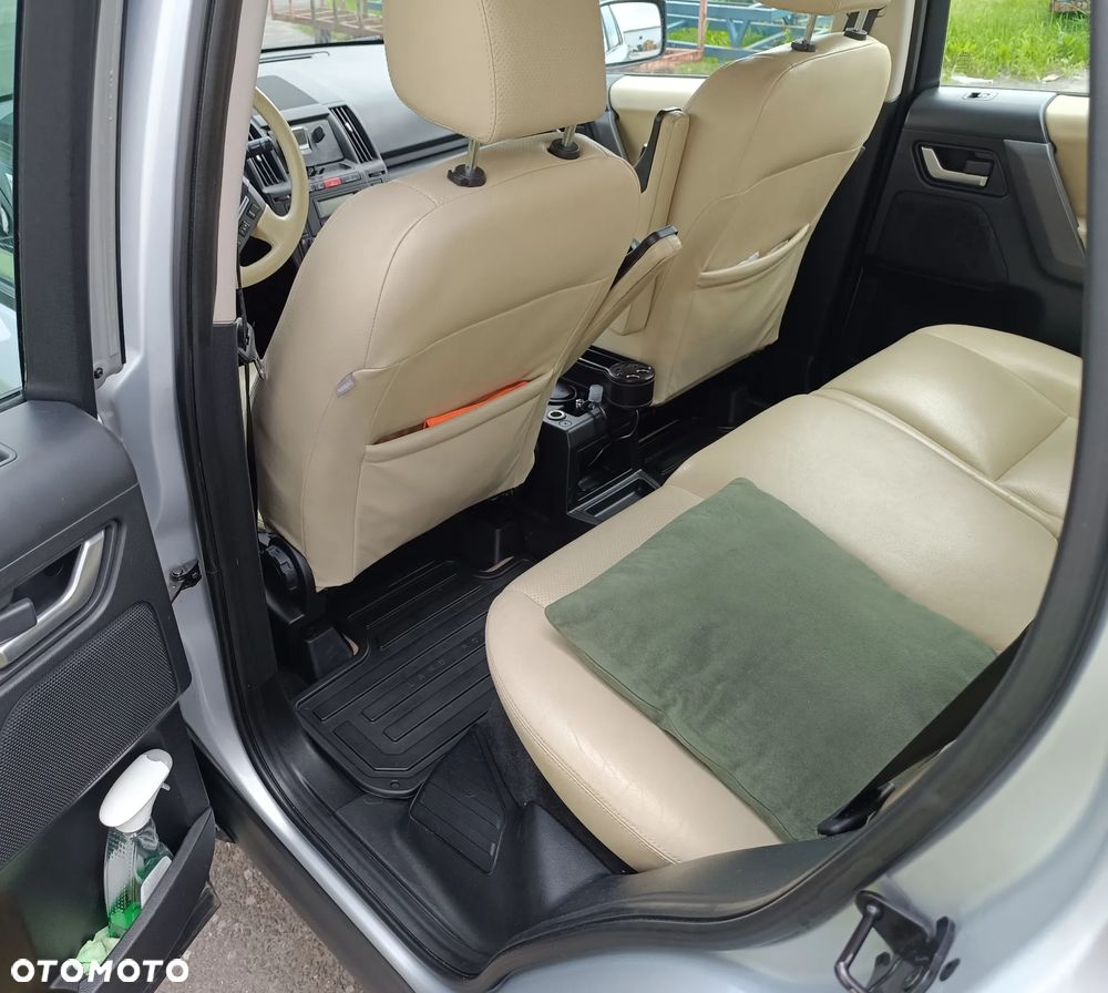 Land Rover Freelander - 11