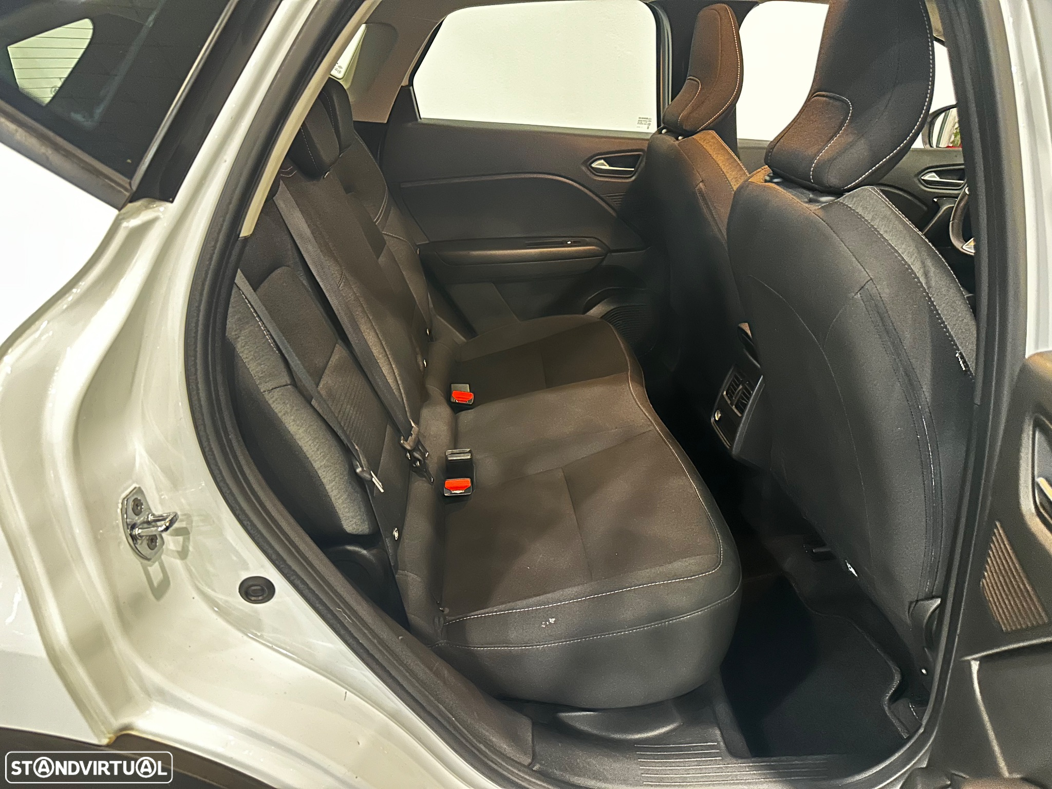 Renault Captur 1.0 TCe Intens Bi-Fuel - 31