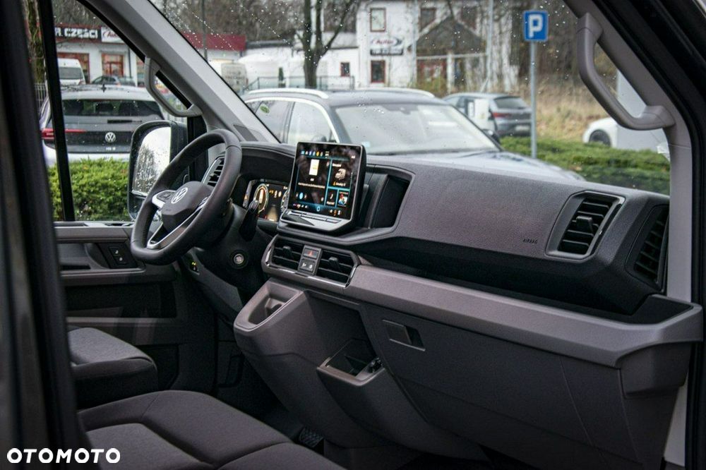 Volkswagen Crafter - 13