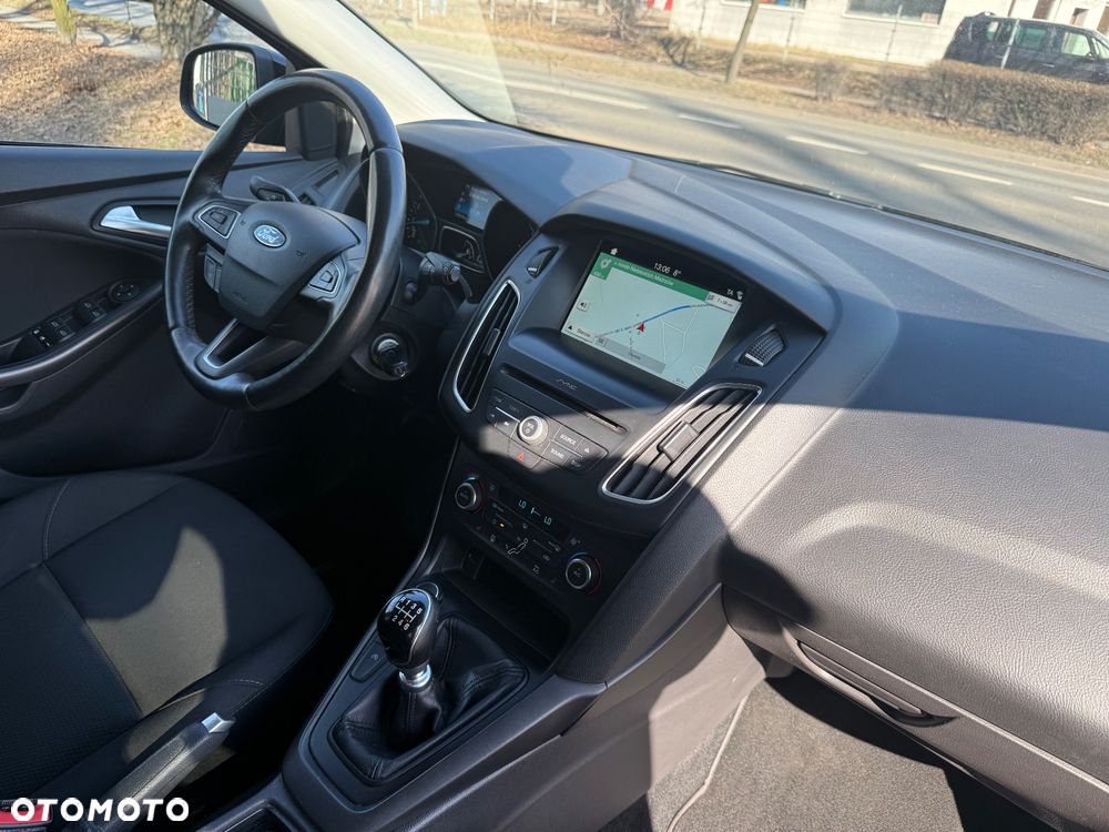 Ford Focus 1.0 EcoBoost Start-Stopp-System COOL&CONNECT - 4