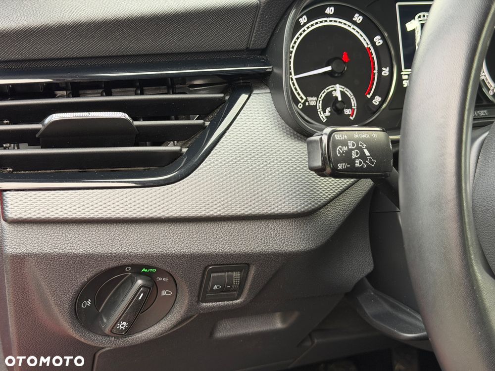 Skoda Kamiq 1.0 TSI Ambition - 29