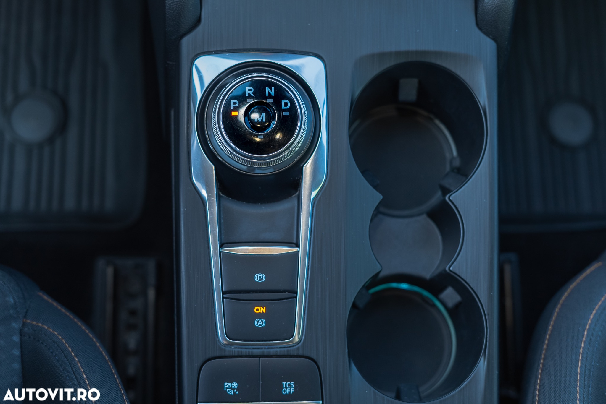 Ford Focus Turnier 1.5 EcoBlue Start-Stopp-System Aut. ST-LINE STYLE - 17