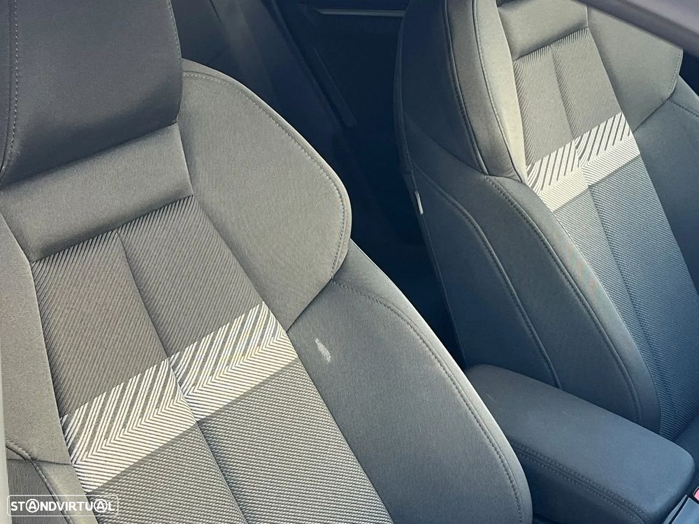 Audi A3 Sportback 30 TFSI Advanced S tronic - 41