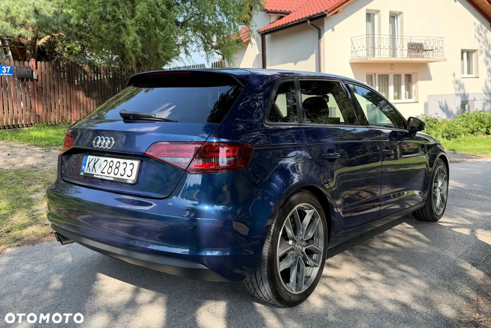 Audi A3 Sportback 2.0 TDI Ambition - 8