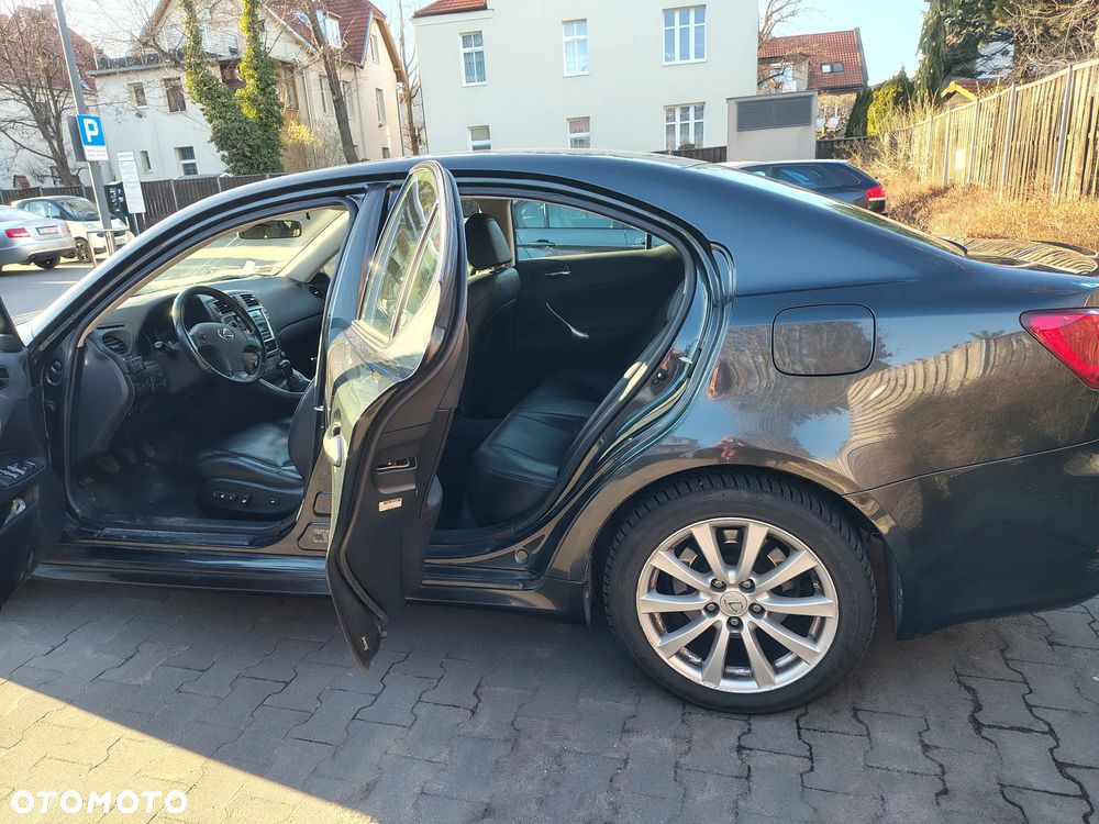 Lexus IS 220 D Elegance - 11