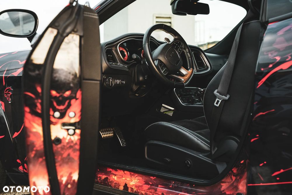 Dodge Challenger 6.2 Hellcat Widebody - 7