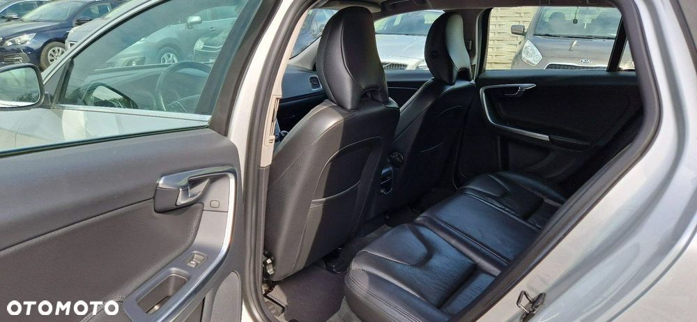 Volvo V60 - 23