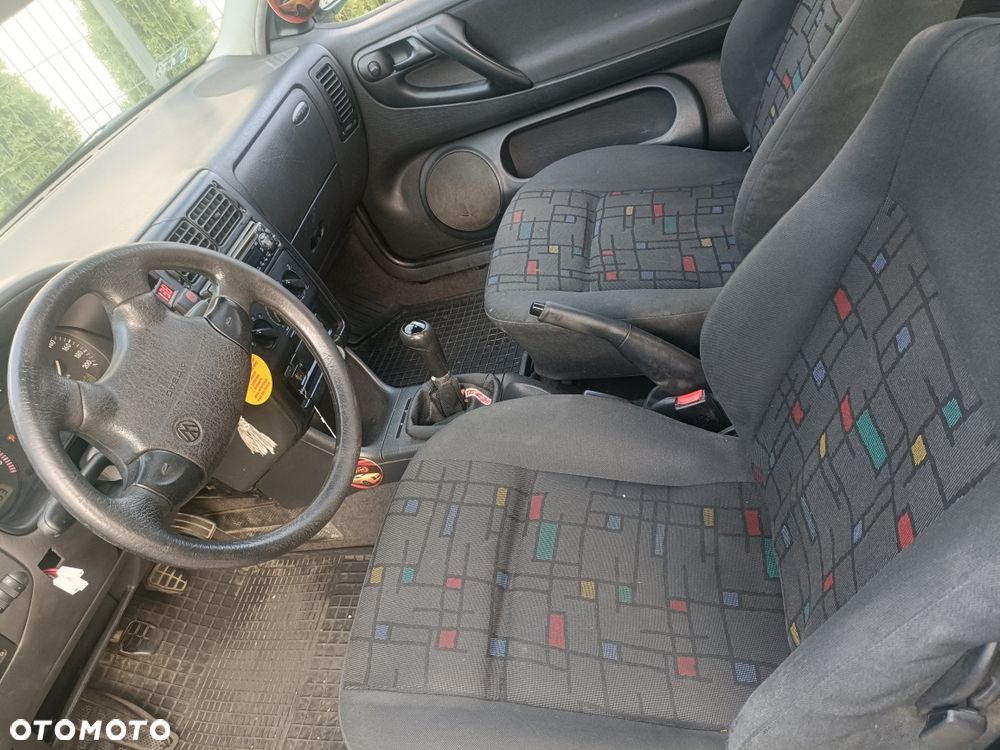 Volkswagen Polo - 5