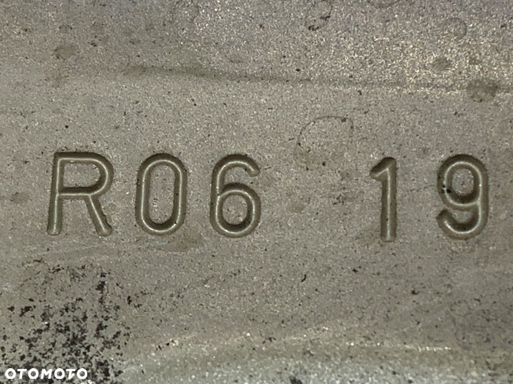 ZAWIAS MASKI PRAWY PRZÓD  BMW 5 (G30, F90) 2016 - 2022 530 e Plug-in-Hybrid 135 kW [184 KM] Hybryda - 4