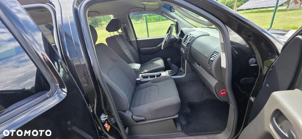 Nissan Pathfinder 2.5 dCi Premium - 18