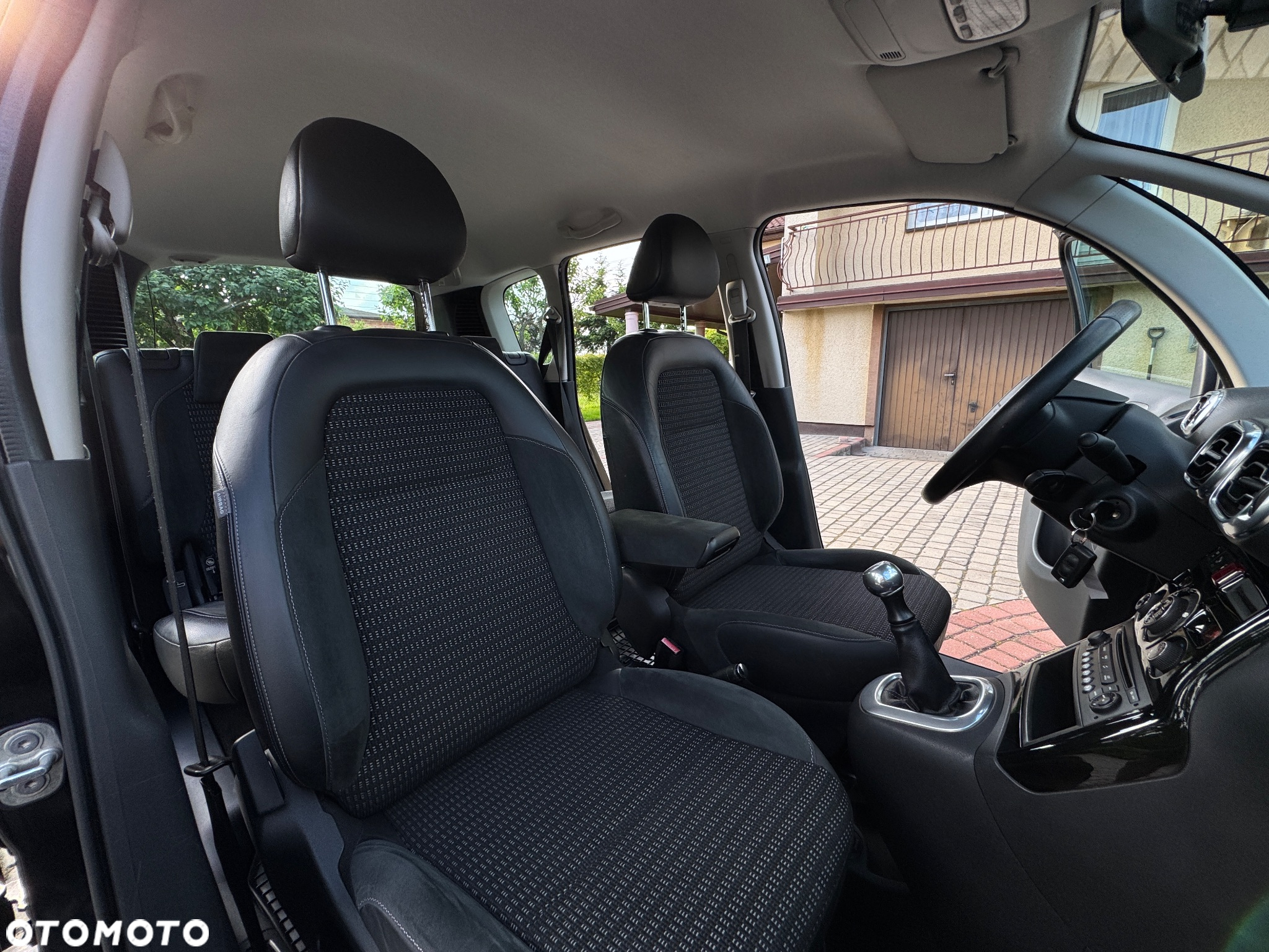Citroën C3 Picasso VTi 120 Exclusive - 31