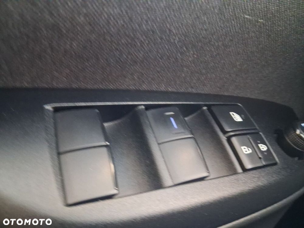 Toyota Yaris 2023