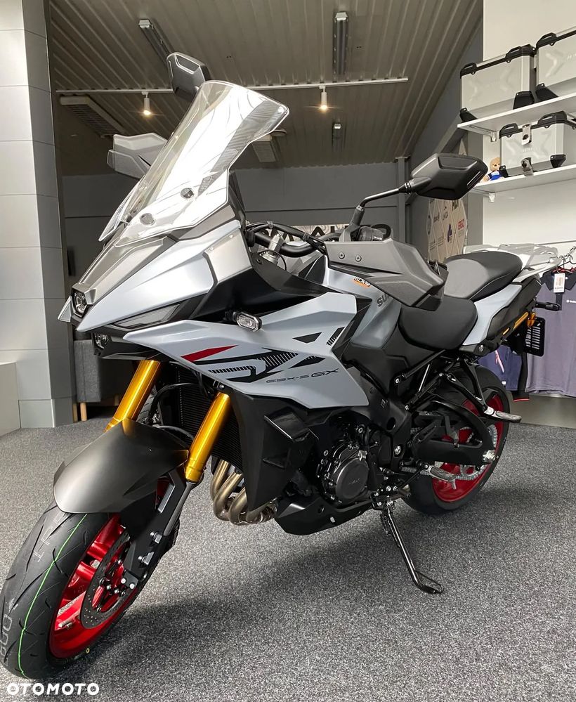 Suzuki GSX 1000 - 1