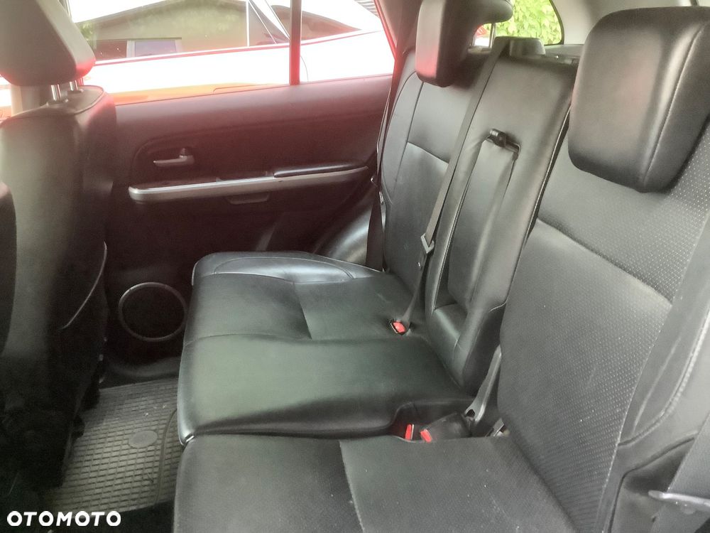 Suzuki Grand Vitara 2.0 De Luxe - 6