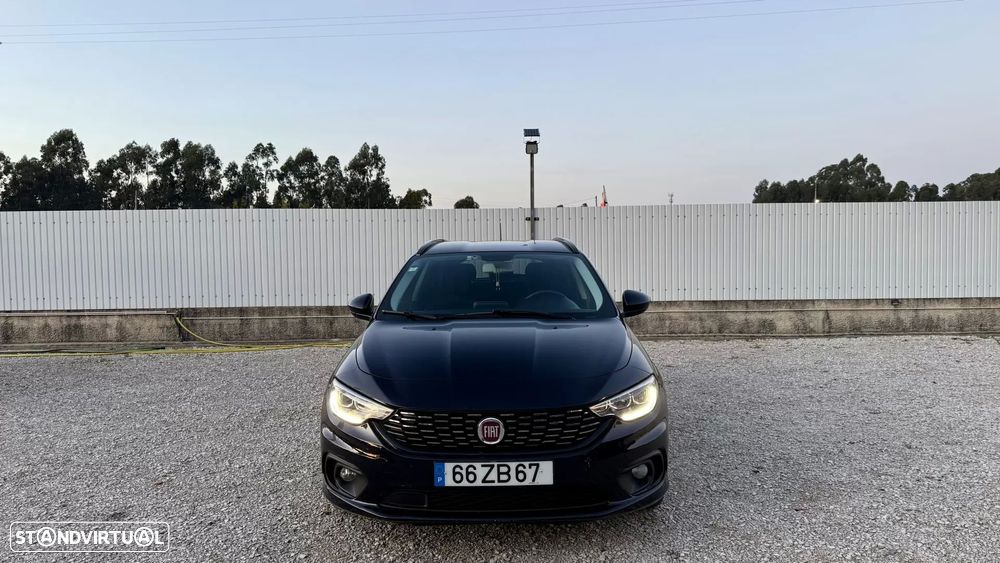 Fiat Tipo Station Wagon 1.3 M-Jet Lounge Tech - 11