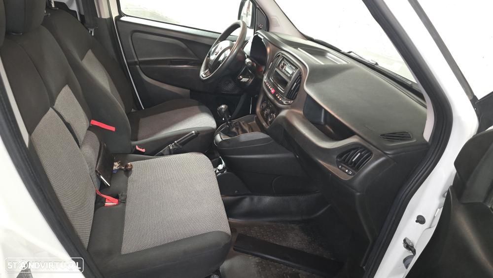 Fiat Doblo 1.6 M-JET 3 Lug. Maxi - 12