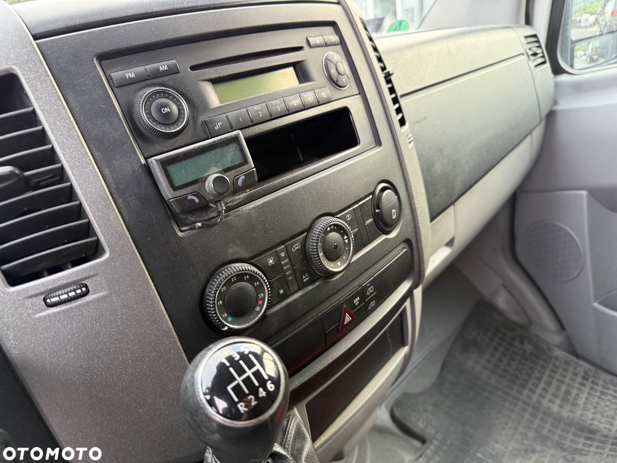Volkswagen Crafter Brygadowka 7 os 2.0 TDI Klima - 11