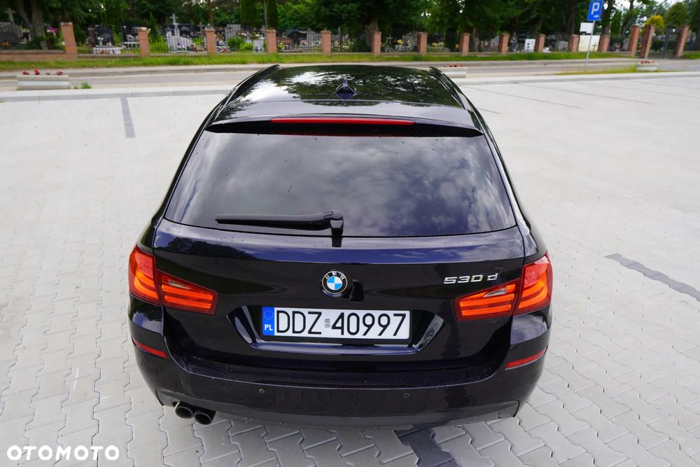 BMW Seria 5 530d xDrive Sport-Aut - 5
