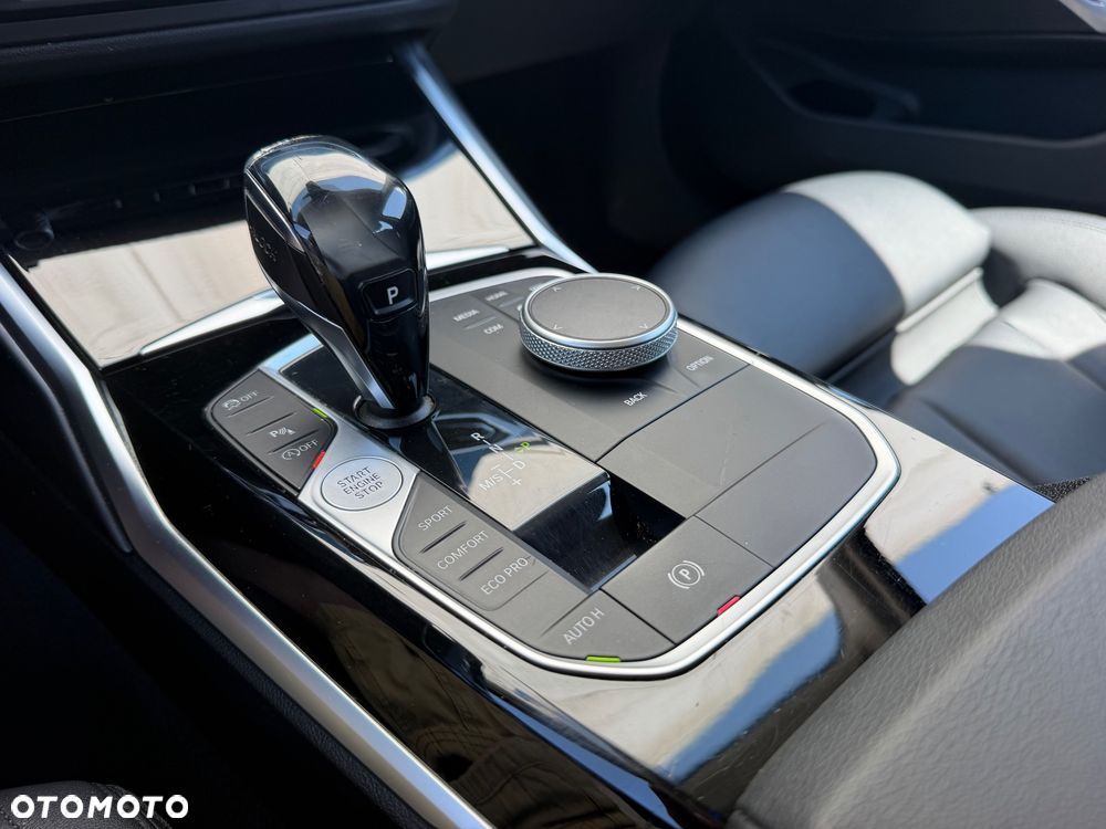 BMW Seria 3 320i GPF Advantage sport - 15