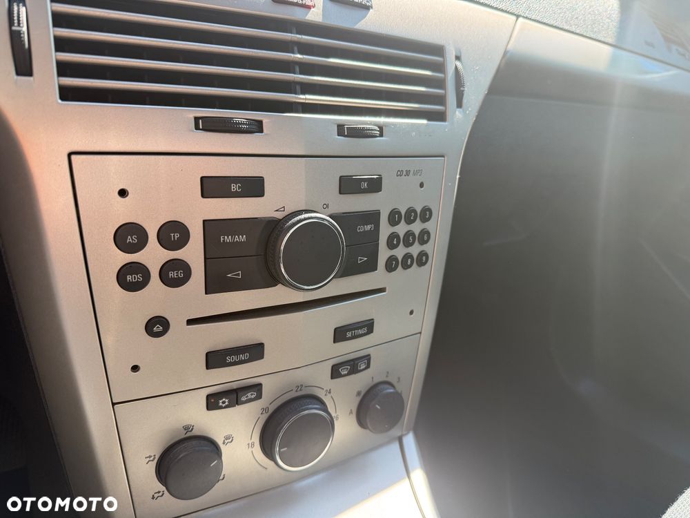 Opel Astra 1.7 CDTI Cosmo - 12