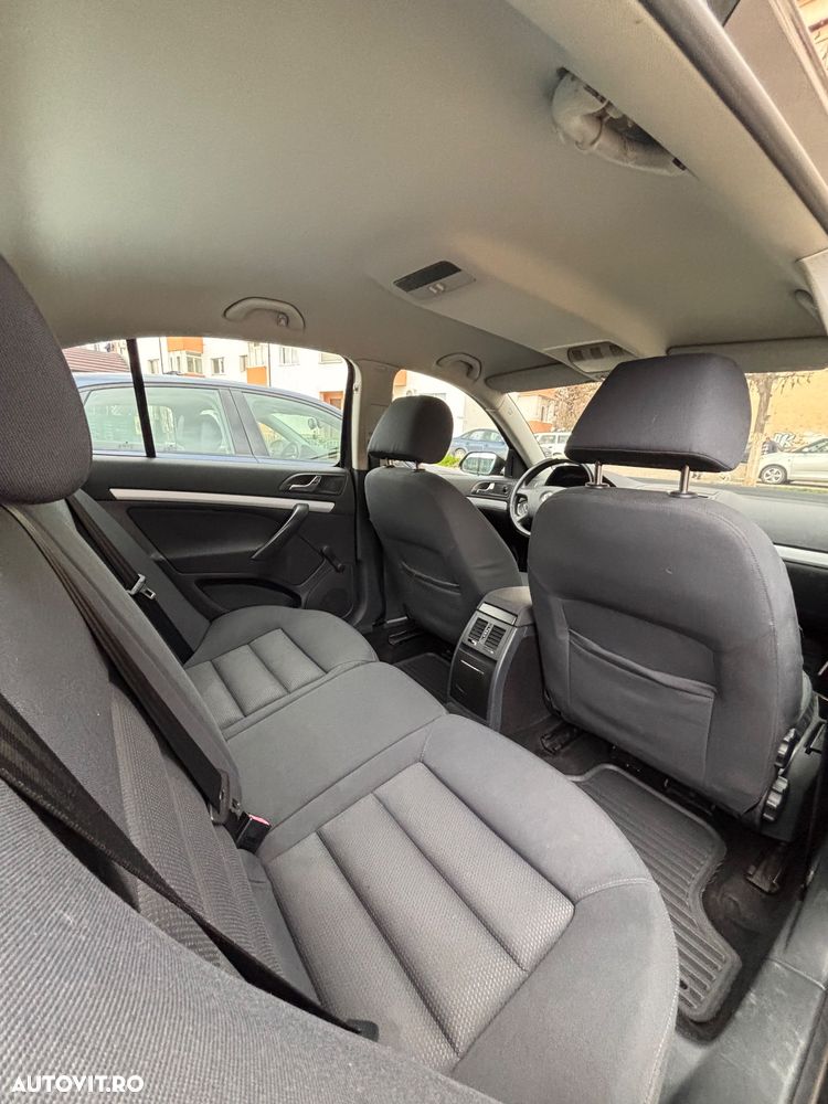 Skoda Octavia - 2