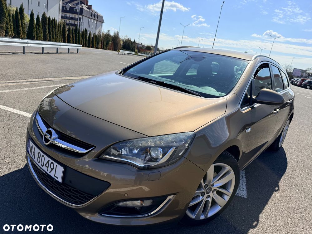 Opel Astra 1.6 SIDI Turbo ecoFLEX Start/Stop Innovation - 2