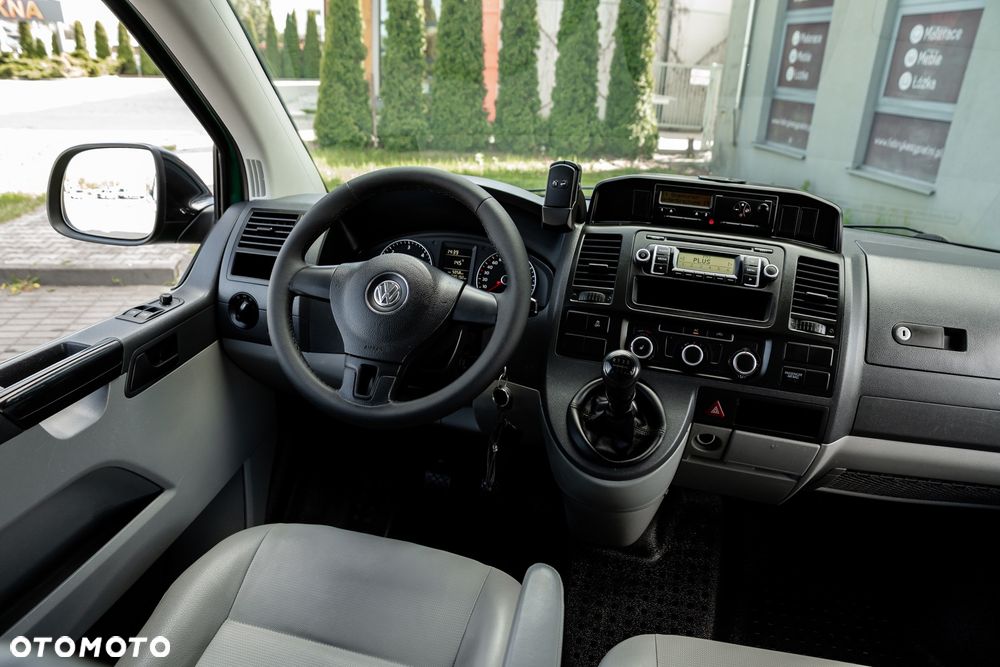 Volkswagen Transporter - 27