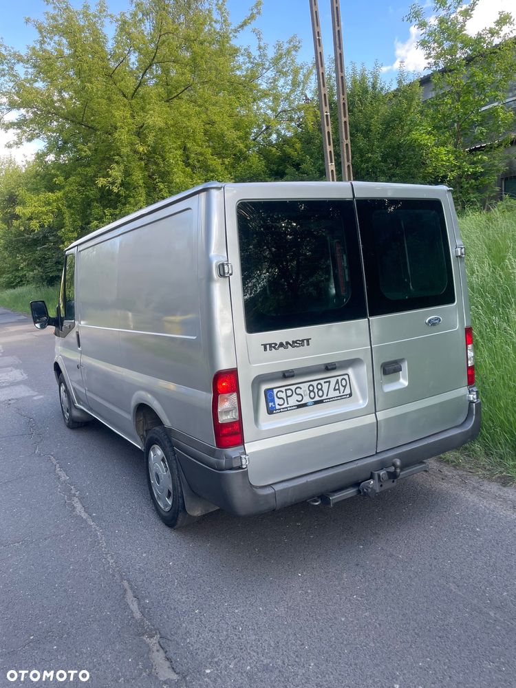 Ford Transit - 12
