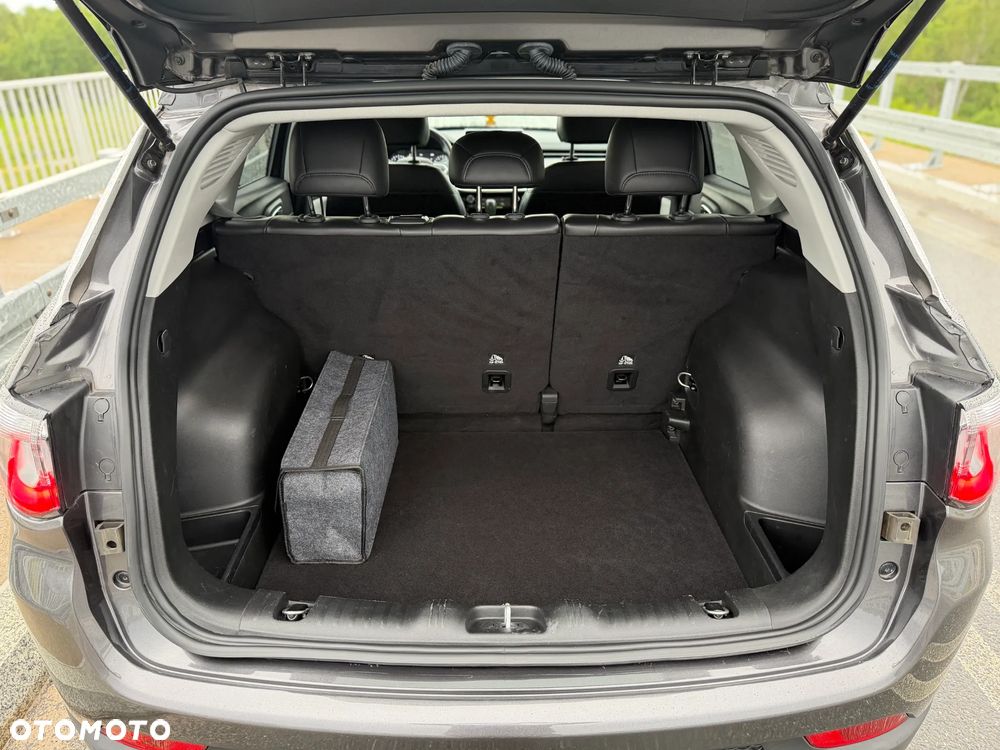 Jeep Compass - 20