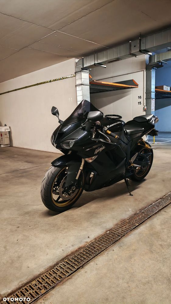 Kawasaki ZXR - 5