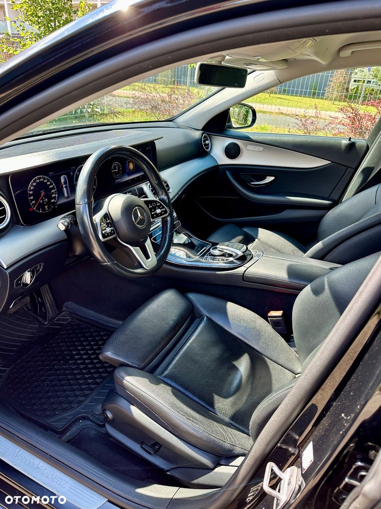 Mercedes-Benz Klasa E - 7