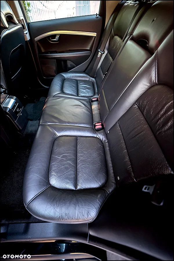 Volvo V70 - 35