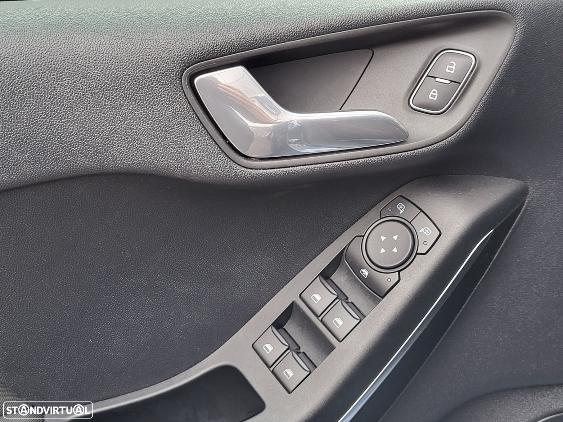 Ford Fiesta 1.0 EcoBoost MHEV ST-Line - 20