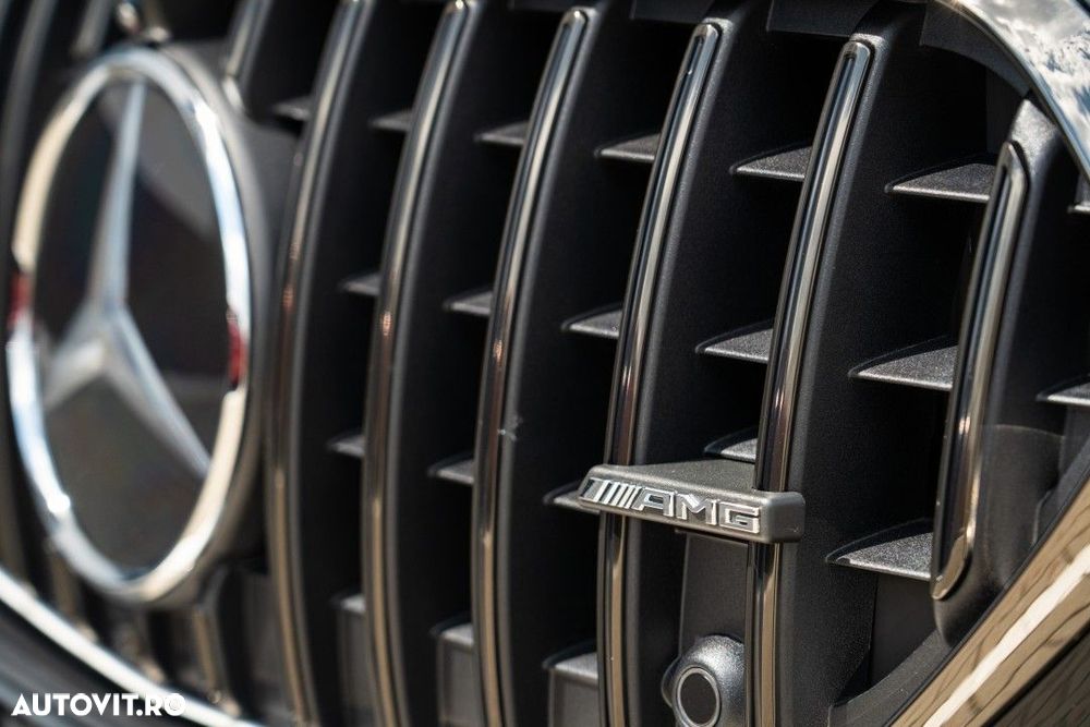 Mercedes-Benz E - 13