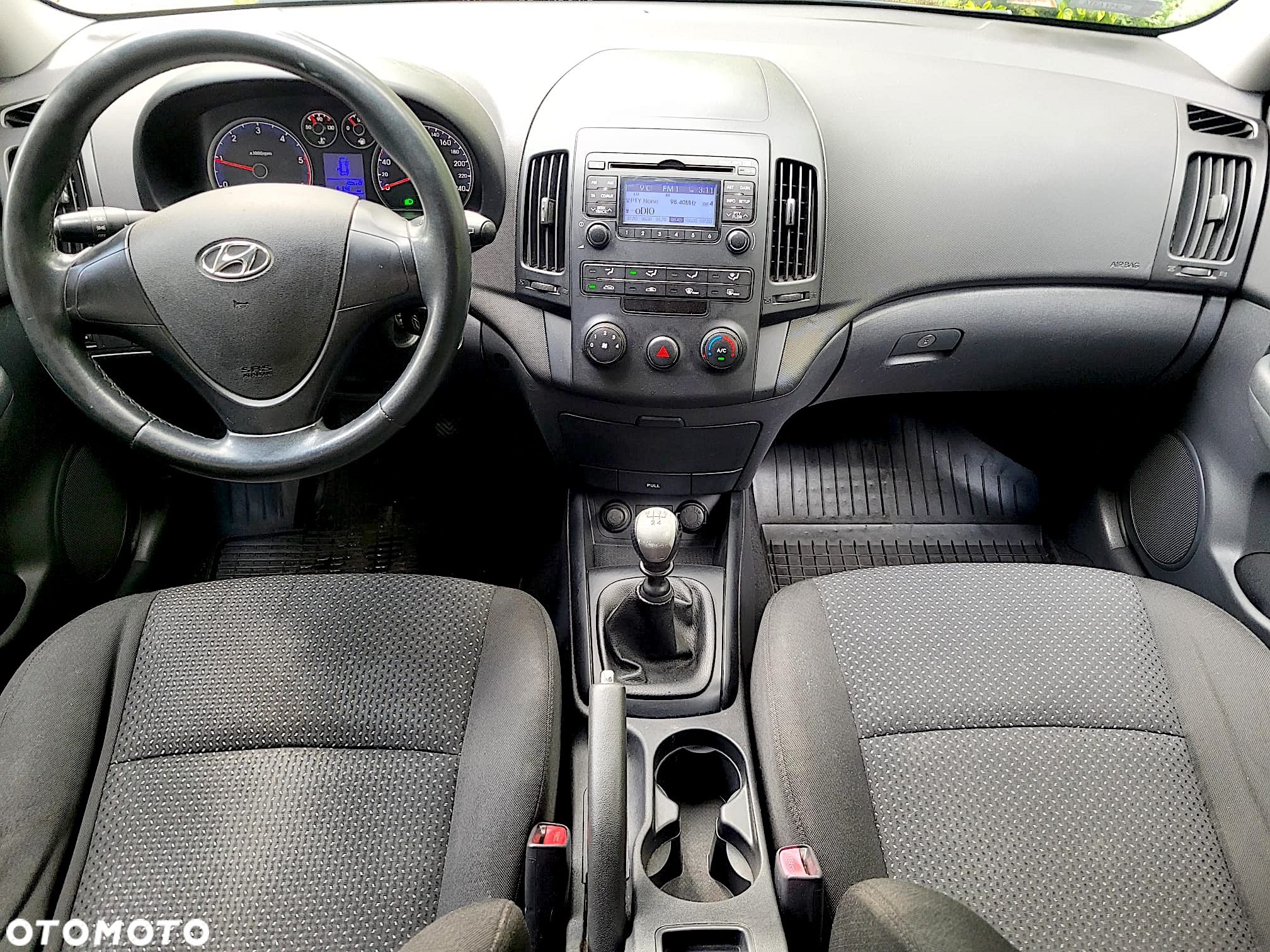 Hyundai i30 1.6 CRDi Classic + - 15
