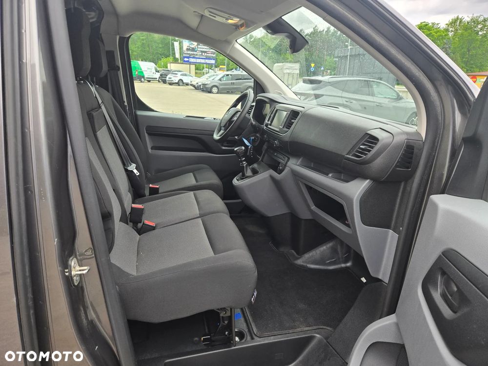 Opel VIVARO - 17