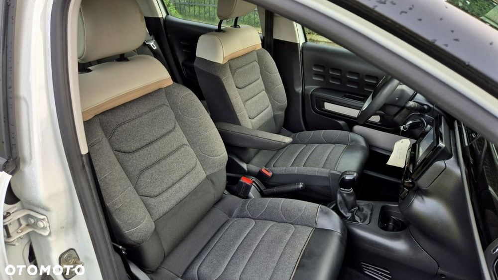 Citroën C3 1.2 PureTech GPF Feel - 17