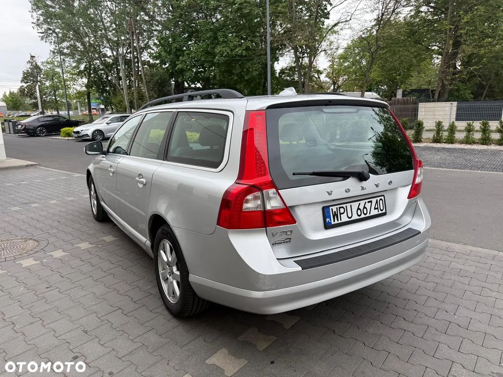 Volvo V70 2.0T Momentum - 15