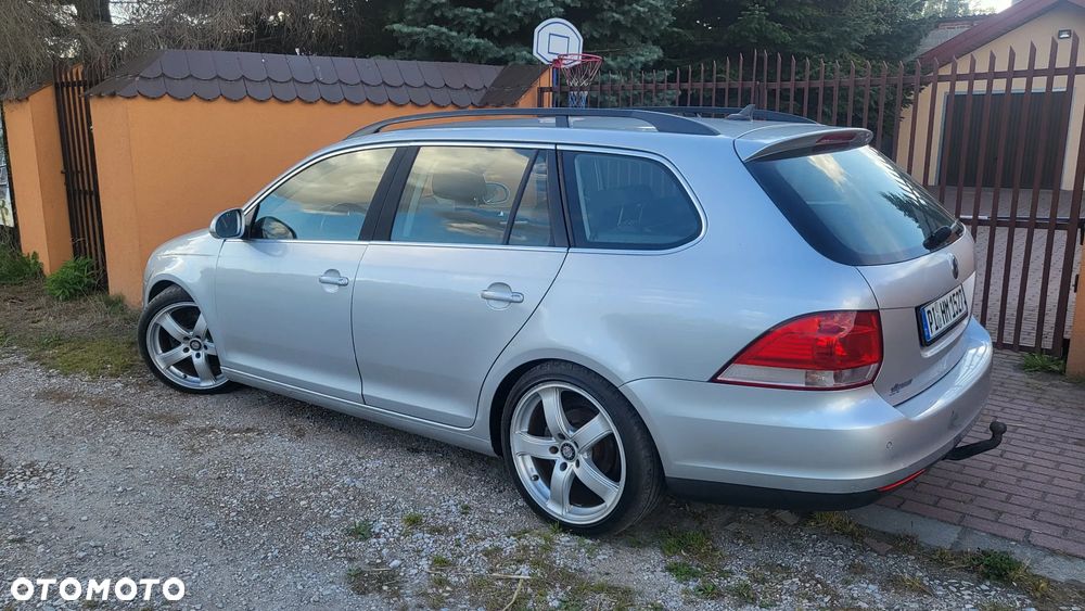 Volkswagen Golf 1.9 TDI DPF Sportline - 3