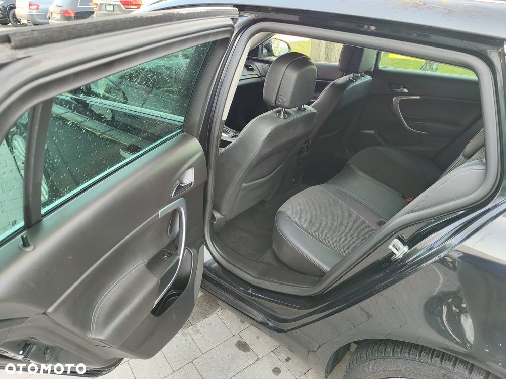 Opel Insignia - 14