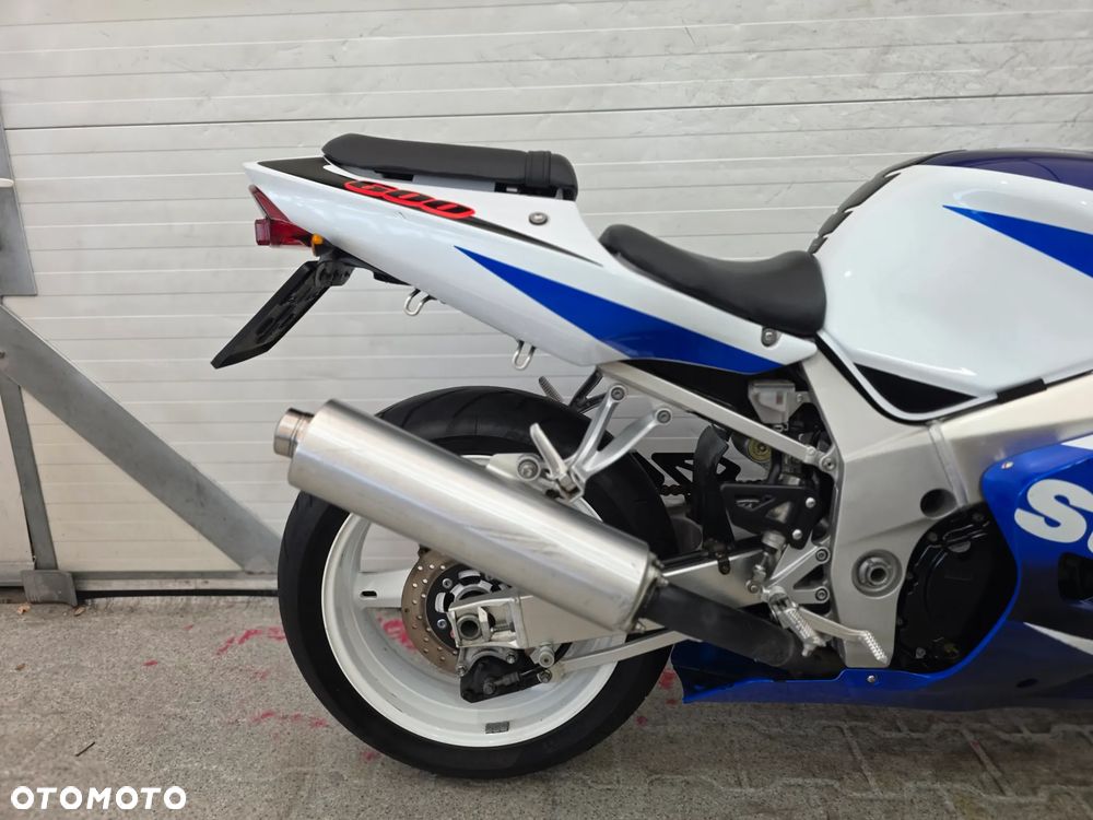 Suzuki GSX-R - 9