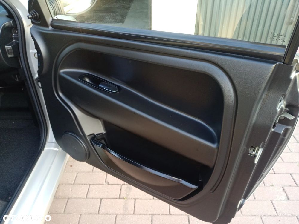 Microcar DUE - 15