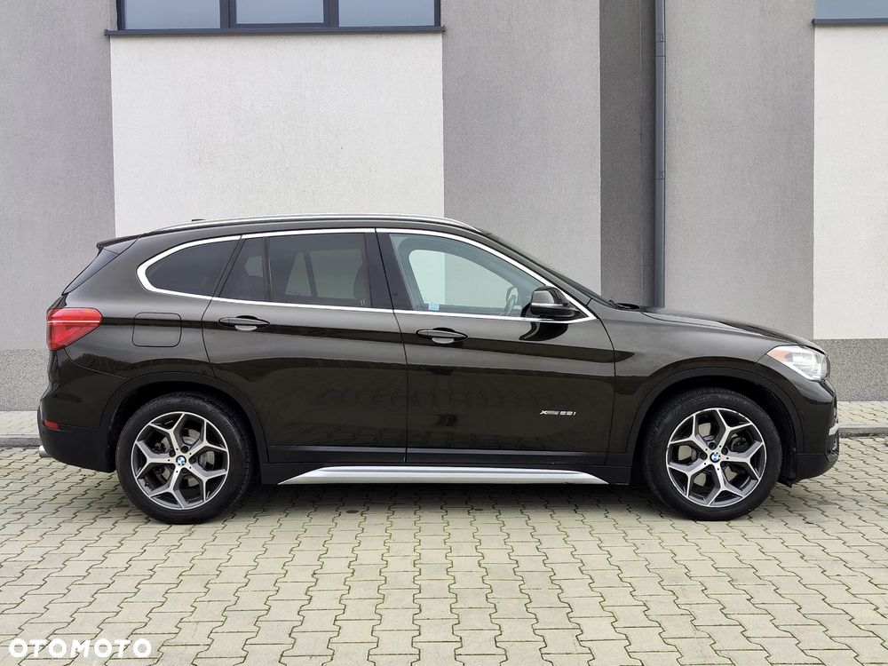 BMW X1 - 24
