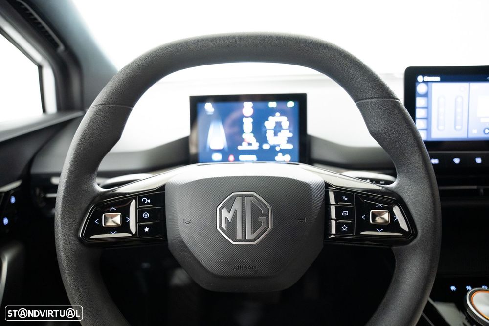 MG MG4 51 kWh Standard - 11