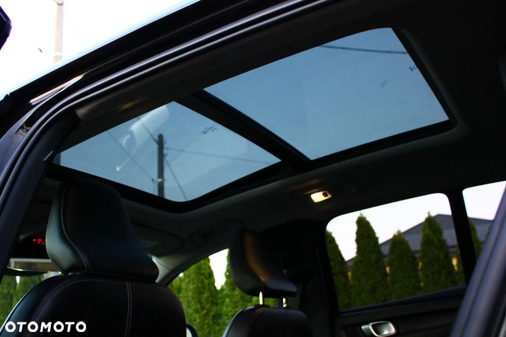 Volvo XC 40 D3 Momentum Pro - 31